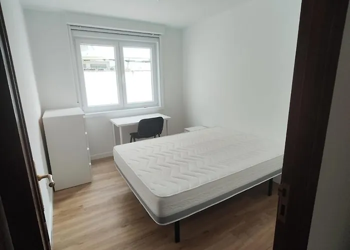 5 Bedroom 900 Meters From The Apartment